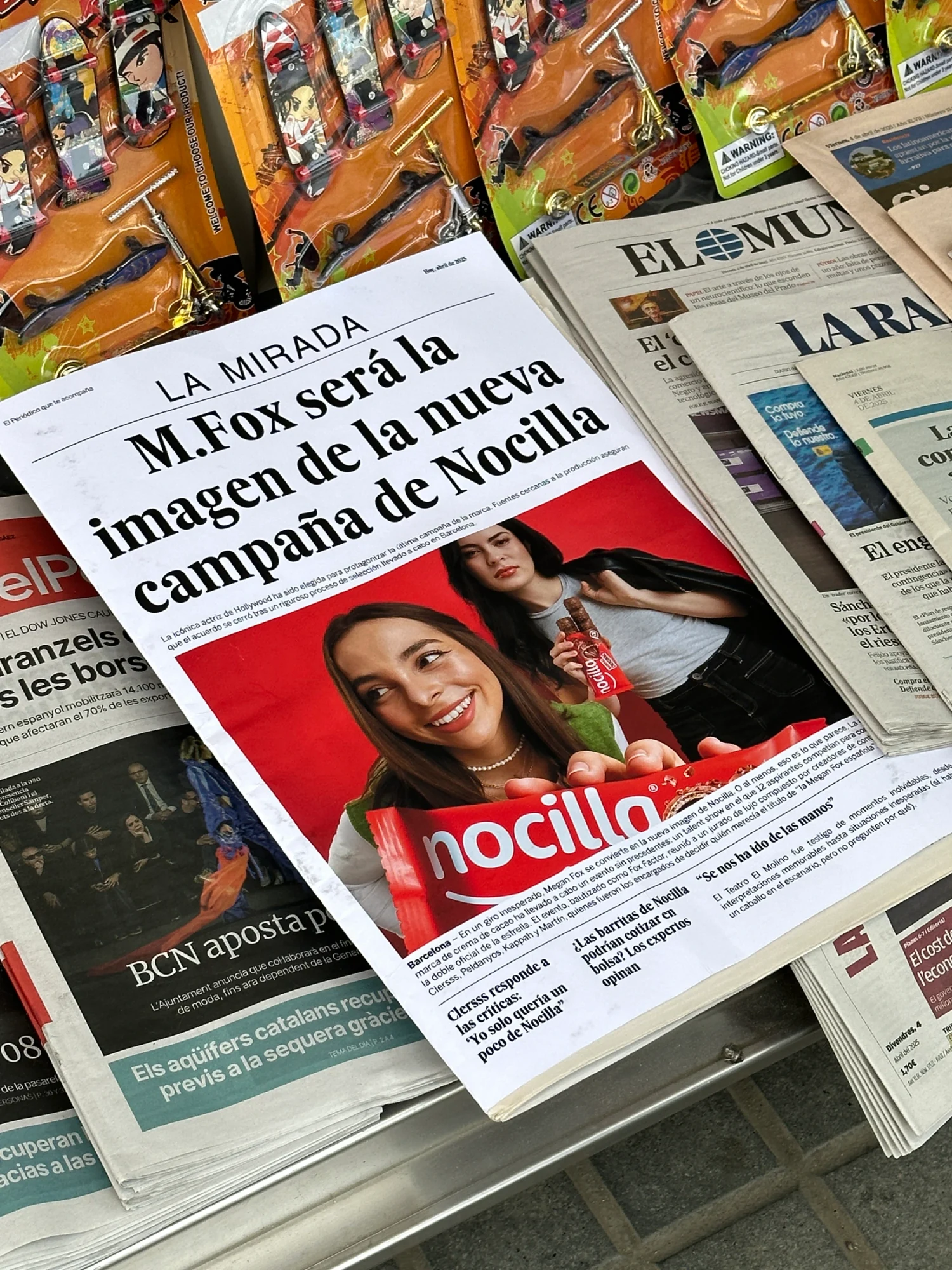 Portada de periódico con Clersss y la campaña Fox Factor de Nocilla