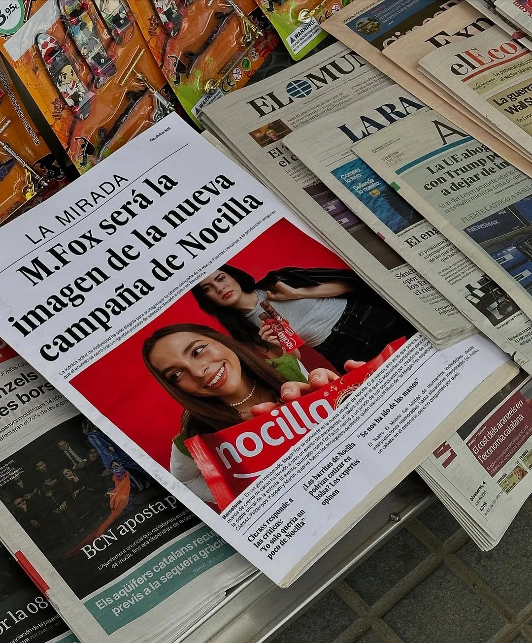 Foto noticia / portada de periódico: M. Fox será imagen de campaña